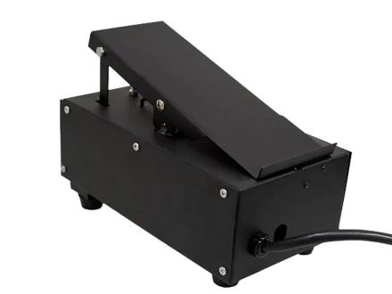 Педаль управления сварочным током TIG500 Р АС/DC J1210 Y01050 2,7метр  Сварог купить в Сургуте