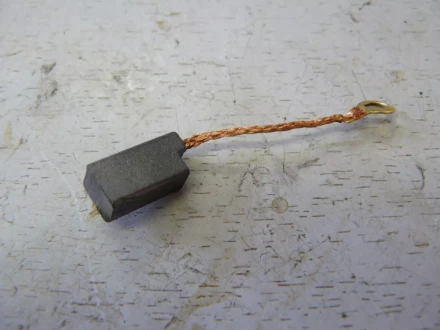 Щетка графитовая (пара) 8х6х16 Применение купить в Сургуте