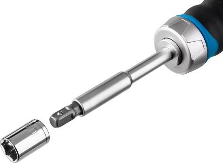 Набор ЗУБР &quot;ПРОФЕССИОНАЛ&quot;: Отвертка реверсив с двухкомп рукоят, насадки, CrMo, рукоят с отсеком для хранения бит, 24 предмета 25353-H24 купить в Сургуте