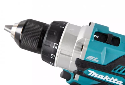Аккумуляторная дрель-шуруповерт Makita DDF486RT купить в Сургуте