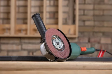 Круг Лепестковый Торцевой (КЛТ) HAMMER КЛТ 1 Ф125х22 Р80 213-009 купить в Сургуте