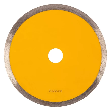 Диск алмазный сплошной, супертонкий, 180 х 25,4 мм, горячее прессование, мокрое резание// Denzel 73158 купить в Сургуте