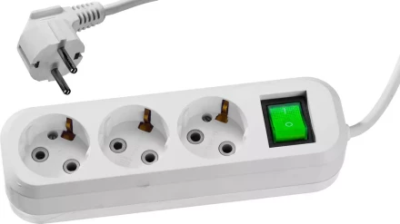 Удлинитель СИБИН электрический, ПВС сечение 0,75кв мм, 3 гнезда, макс мощн 2200Вт, 2м, заземление, выключатель 55036-2 купить в Сургуте