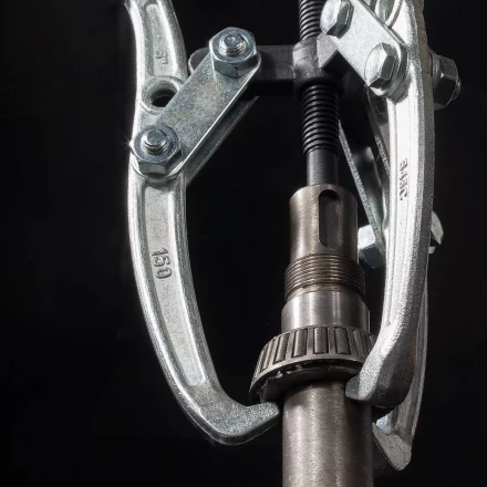 Съемник механический двухлапковый КВТ СМ-80Д серия ПРОФИ (82129) купить в Сургуте