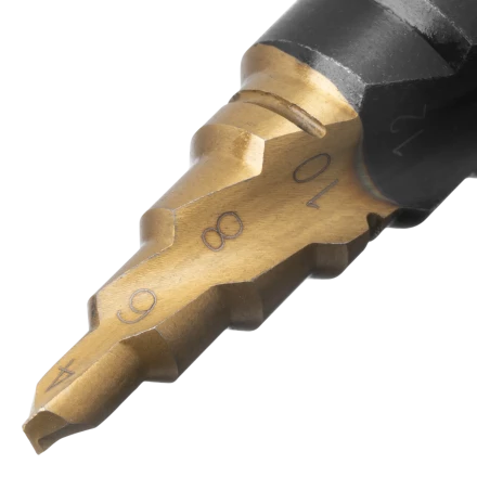 Сверло ступенчатое Denzel 723604, 6-8-10-12-14-16-18-20-22-24-26-28-30мм, Р6М5, 6-гр. хвостовик купить в Сургуте