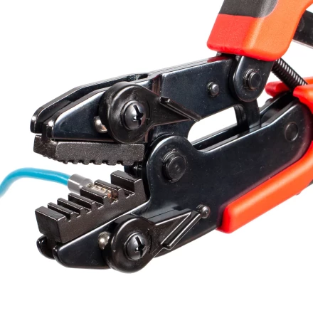 Пресс-клещи КВТ СТВ+9 с 9 матрицами МПК для опрессовки разъемов, втулочных, изолированных и неизолированных наконечников (набор) (89183) купить в Сургуте