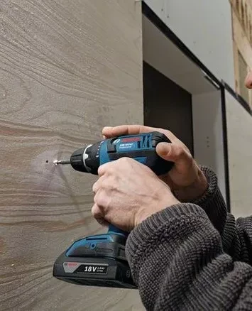 Аккумуляторная дрель-шуруповерт BOSCH GSR 18 V-LI (0.601.866.10J) купить в Сургуте