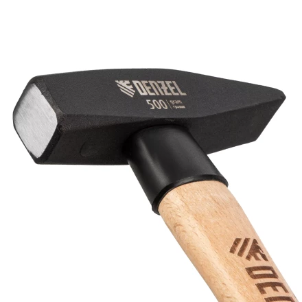 Молоток слесарный, 500 г Denzel, кованый квадратный боек, буковая рукоятка, 10429 купить в Сургуте