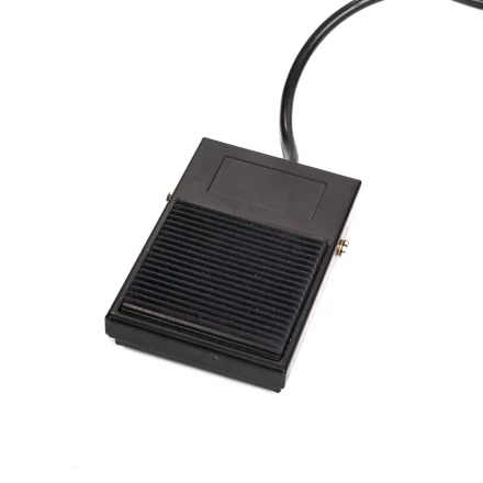 Пресс-клещи электрические КВТ ПКЭ-01 для опрессовки наконечников и разъемов матрицами МПК (87730) купить в Сургуте