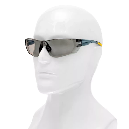 Очки защитные открытые Denzel 89200, поликарбонатные, дымчатая линза купить в Сургуте