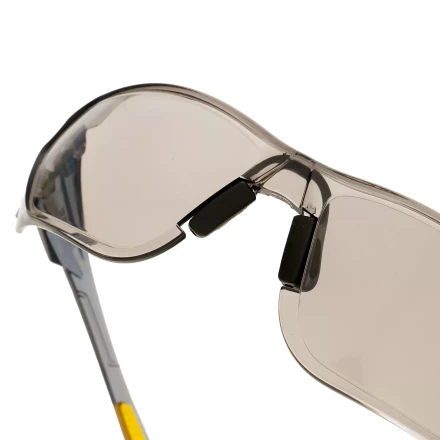 Очки защитные открытые Denzel 89200, поликарбонатные, дымчатая линза купить в Сургуте