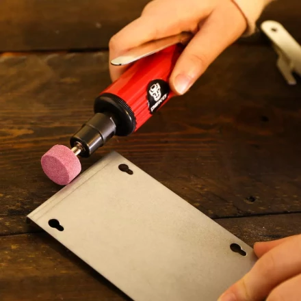 Шлифмашина ПШМ пневматическая DEKO DKPT02 SET 3, 018-1102, в чемодане с набором 15 предметов купить в Сургуте