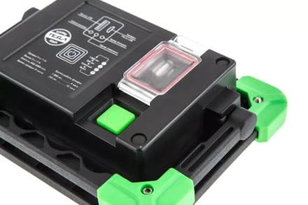 Фонарь TESLA PWPB 20Вт, 1800 Лм купить в Сургуте