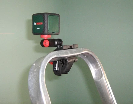 Лазерный нивелир BOSCH QUIGO II (0.603.663.220) купить в Сургуте