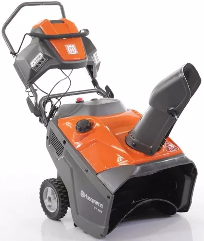 Бензиновый снегоуборщик Husqvarna ST 151 купить в Сургуте