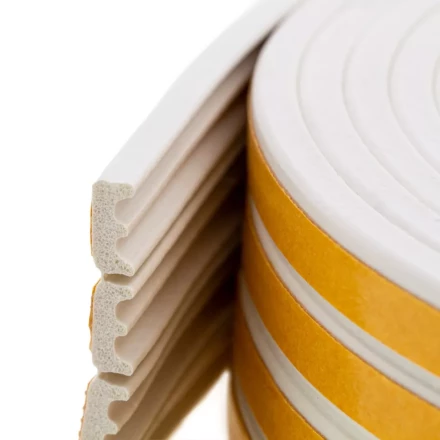 Уплотнитель резиновый, 12 м, профиль &quot;E&quot;, белый Сибртех 88911 купить в Сургуте