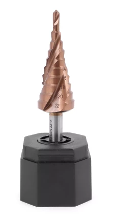 Ступенчатое сверло MESSER HSS CO  4-22х10 с кобальтовым покрытием и тремя спиральными канавками. купить в Сургуте