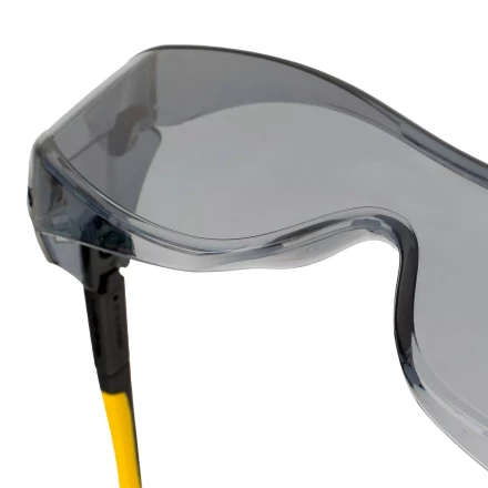 Очки защитные открытые Denzel 89203, поликарбонатные, увеличенная дымчатая линза, регулируемые дужки купить в Сургуте