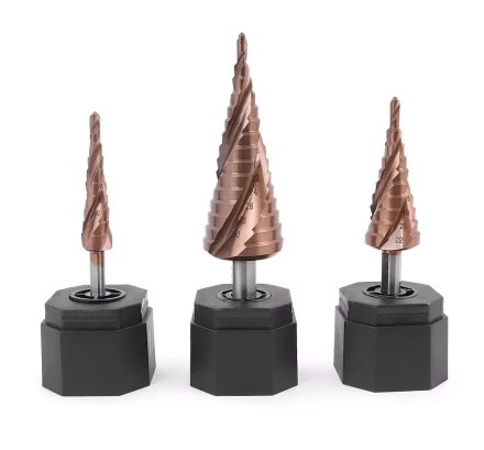 Ступенчатое сверло MESSER HSS CO 4-32х15 с кобальтовым покрытием и тремя спиральными канавками. купить в Сургуте