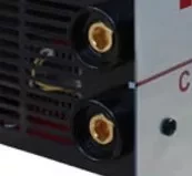 Сварочный инвертор Ресанта САИ-220 в кейсе купить в Сургуте