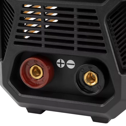 Аппарат инвертор. дуговой сварки DM-180 Standart, 180 А, ПВ 60%// Denzel 94324 купить в Сургуте